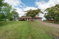 6935 NW Rochester Rd, Topeka, KS 66617 | MLS# 240136 | Trulia