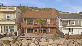 6726 Breakers Way, Ventura, CA 93001 | Trulia