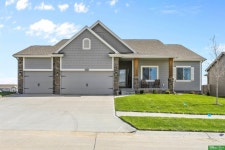 5309 Sheridan Rd, Papillion, NE 68133 | Trulia