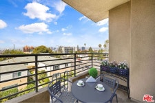 5764 San Vicente Blvd #404, Los Angeles, CA 90019 - See Est. Value, Schools & More
