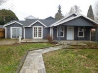 5116 SE Knapp St, Portland, OR 97206 | MLS# 23518508 | Trulia