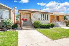 6217 S Rutherford Ave, Chicago, IL 60638 | MLS# 11188641 | Trulia