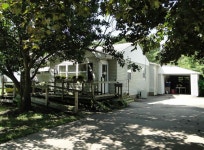 210 S White St, Macomb, IL 61455 | MLS# PA1228323 | Trulia