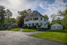 276 US Route 1, York, ME 03909 - See Est. Value, Schools & More
