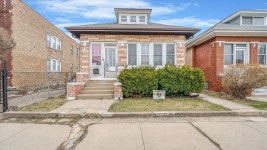 6435 S Sacramento Ave, Chicago, IL 60629 | MLS# 11746368 | Trulia 6435 S  Sacramento Ave, Chicago, IL 60629 | MLS# 11746368 | Trulia