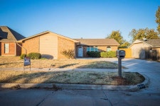 6911 SW Drakestone Blvd, Lawton, OK 73505 | Trulia