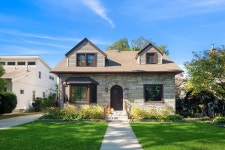 4738 N Knox Ave, Chicago, IL 60630 | MLS# 11256373 | Trulia