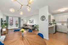 5 Tsienneto Rd #180, Derry, NH 03038 | MLS# 73300317 | Trulia