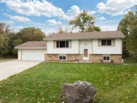 6836 Chesshire Ln N, Maple Grove, MN 55311 | MLS# 6628492 | Trulia