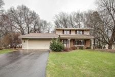 4732 Debra Ct, Shoreview, MN 55126 - See Est. Value, Schools & More