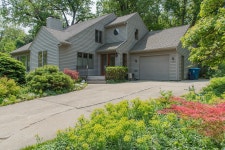 1753 Grand Ave, Kalamazoo, MI 49006 | MLS# 25027590 | Trulia