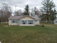 5976 Birchwood Dr, Hale, MI 48739 | MLS# 1910814 | Trulia