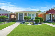 7329 S Seeley Ave, Chicago, IL 60636 | Trulia 7329 S  Seeley Ave, Chicago, IL 60636 | Trulia