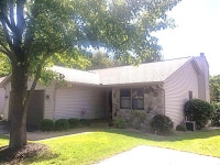 5944 Wood Valley Rd, Kalamazoo, MI 49009 | MLS# 25022887 | Trulia