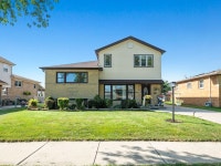 4637 W 99th Pl, Oak Lawn, IL 60453 | MLS# 11195466 | Trulia