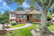 41 Aintree Rd, Westbury, NY 11590 | MLS# 3342166 | Trulia