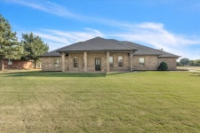 4252 Darril Rd, Edmond, OK 73025 - See Est. Value, Schools & More