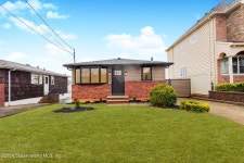 101 Preston Ave, Staten Island, NY 10312 | MLS# 2406495 | Trulia