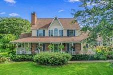 4185 Oak Ridge Cir, De Pere, WI 54115 | MLS# 50247701 | Trulia