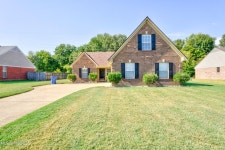 6889 Tealwood Dr, Horn Lake, MS 38637 | MLS# 4061976 | Trulia