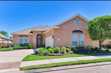 1514 Briar Bend Dr, Friendswood, TX 77546 | MLS# 84246489 | Trulia