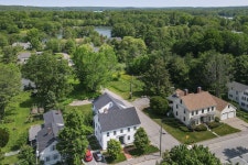 186 Elm Street UNIT 1, Damariscotta, ME 04543 | Trulia