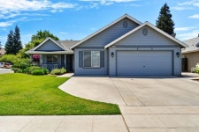 5733 W El Paso Ave, Fresno, CA 93722 | Trulia 5733 W  El Paso Ave, Fresno, CA 93722 | Trulia