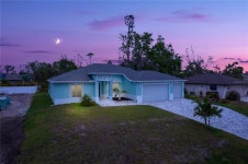 7293 Mineola Rd, Englewood, FL 34224 | MLS# C7472670 | Trulia