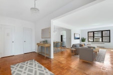 6776 Booth St #7B, Flushing, NY 11375 | MLS# S1731613 | Trulia
