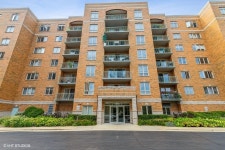 6815 N Milwaukee Ave #408, Niles, IL 60714 | MLS# 11204130 | Trulia