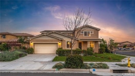 6882 Keyway Ct, Jurupa Valley, CA 91752 | MLS# WS24082010 | Trulia