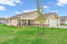 4768 Jackies Way, Manhattan, KS 66502 - See Est. Value, Schools & More