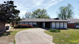 6910 E 20th St, Tulsa, OK 74112 - See Est. Value, Schools & More 6910 E  20th St, Tulsa, OK 74112 - See Est. Value, Schools & More