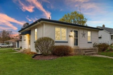 5428 43rd AVENUE, Kenosha, WI 53144 | Trulia