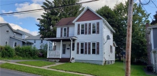 2 Grant St, Auburn, NY 13021 | MLS# R1356154 | Trulia