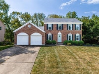 5745 Sovereign Dr, Cincinnati, OH 45241 - See Est. Value, Schools & More