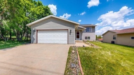 4727 7th St NW, Rochester, MN 55901 - See Est. Value, Schools & More