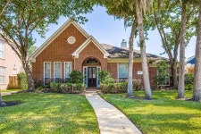 7143 Emerald Glen Dr, Sugar Land, TX 77479 | MLS# 73001445 | Trulia
