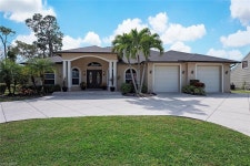 5288 Maple Ln, Naples, FL 34113 - See Est. Value, Schools & More