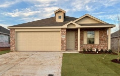 1449 Yachtclub Dr, Azle, TX 76020 - See Est. Value, Schools & More
