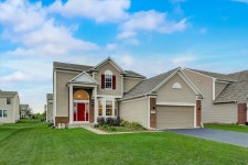 3587 Lexington Ln, Carpentersville, IL 60110 | MLS# 11202701 | Trulia