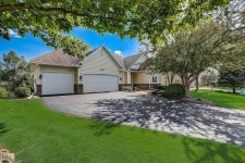 2665 Eagle Valley Dr, Woodbury, MN 55129 | Trulia