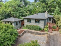 7541 SW Capitol Hill Rd, Portland, OR 97219 | MLS# 22309583 | Trulia