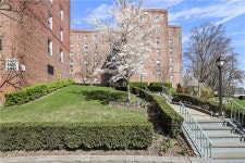 5639 Netherland Avenue UNIT 3A, Bronx, NY 10471 | MLS# H6300315 | Trulia