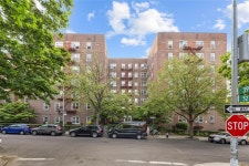3920 52nd st #2g, Woodside, NY 11377 | MLS# 897932 | Trulia