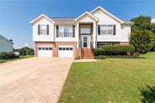 5442 Riverchase Dr, Flowery Branch, GA 30542 | MLS# 6935422 | Trulia