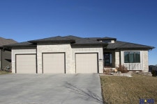 7332 Gerald Ave, Lincoln, NE 68516 | MLS# 22200696 | Trulia