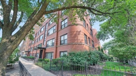 7423 N Sheridan Rd #3W, Chicago, IL 60626 | MLS# 11192590 | Trulia
