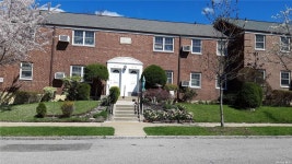 60-65 251st St #1, Little Neck, NY 11362 | Trulia