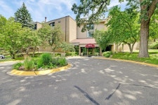5643 Green Circle Dr #107, Minnetonka, MN 55343 | MLS# 6751330 | Trulia